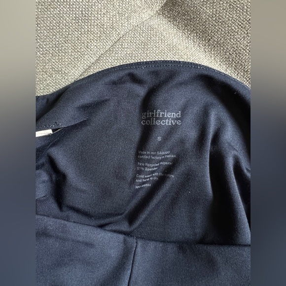 Girlfriend collective navy blue / midnight leggings - Picture 3 of 4
